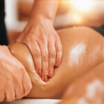 Lymphdrainage-Massage©Microgen-stock.adobe.com_363202926_web Lymphdrainage-Massage©Microgen-stock.adobe.com_363202926_web